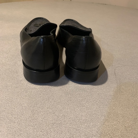 Etienne Aigner Black/Gray  Leather Loafers sz 8.5 M - Picture 5 of 6